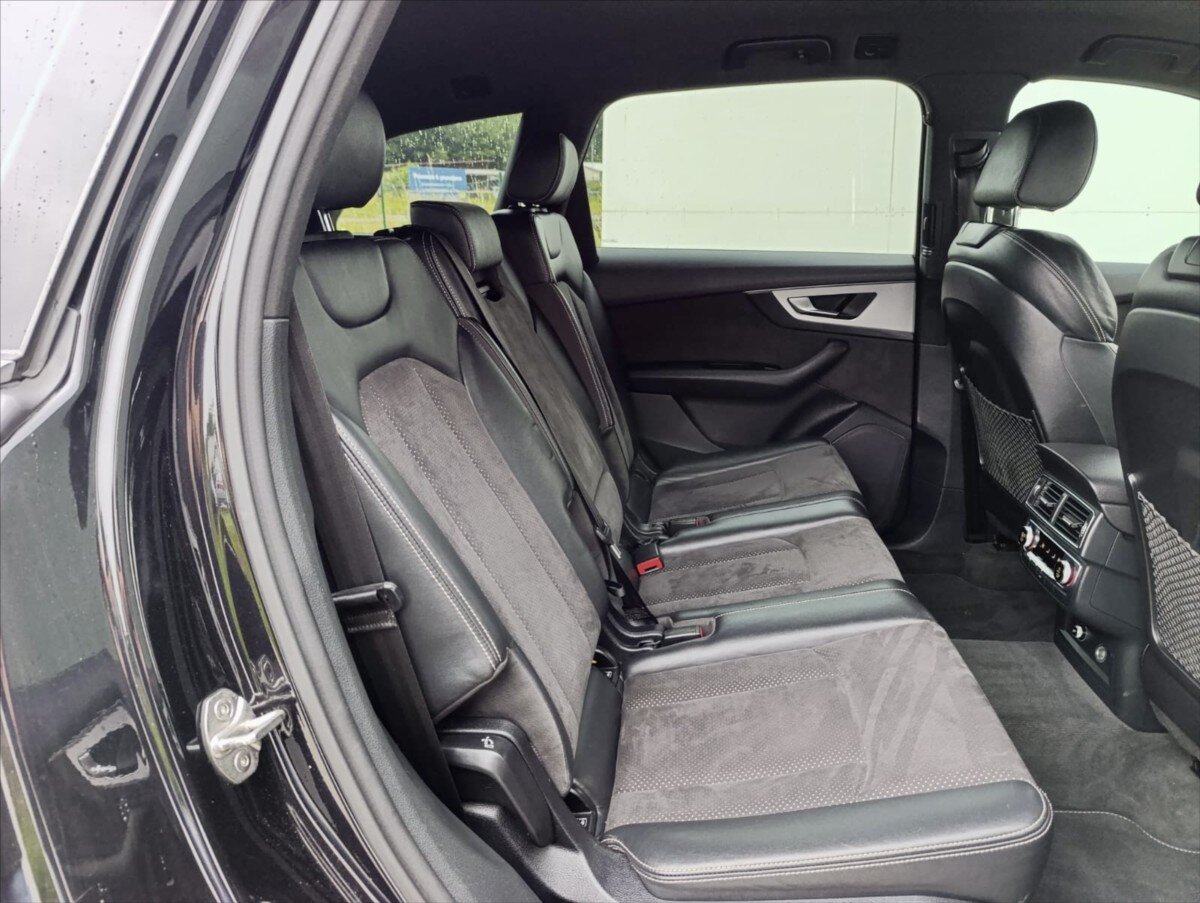 Audi Q7 SUV 3,0 l 210 kw