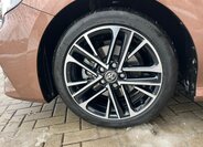 Toyota Camry Sedan 2,5 l 137 kw