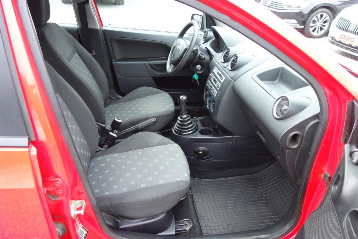 Ford Fiesta Hatchback 1,3 l 51 kw