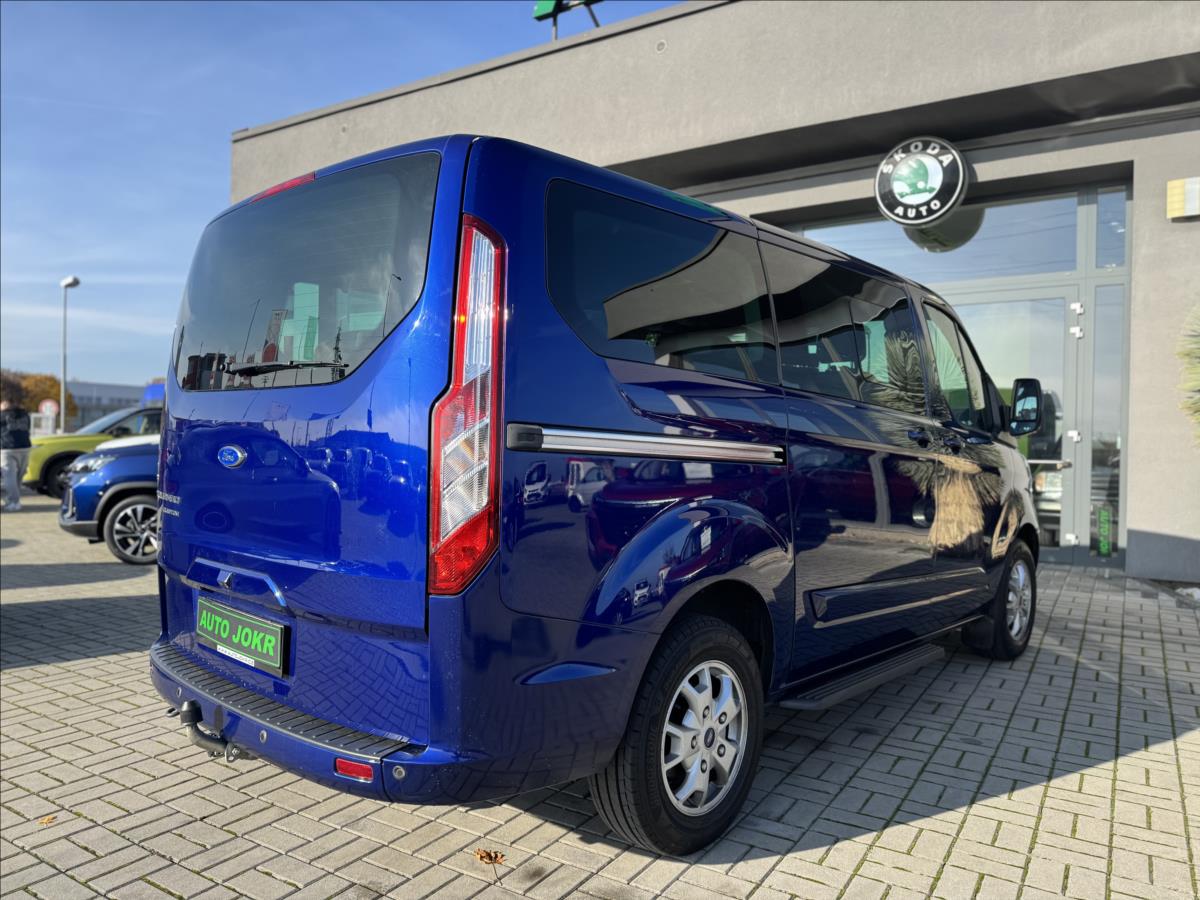 Ford Tourneo