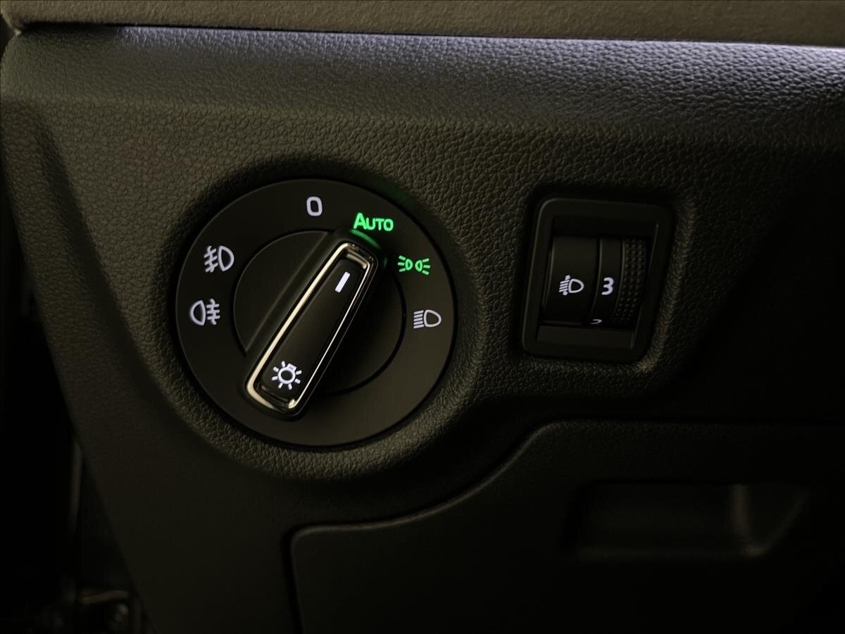 Škoda Scala Hatchback 999,0 85 kw