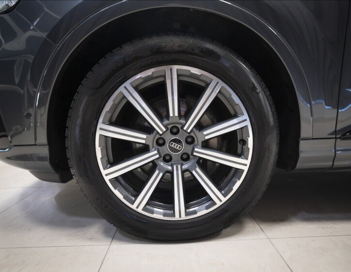 Audi Q7 SUV / Terénní 3,0 l 210 kw