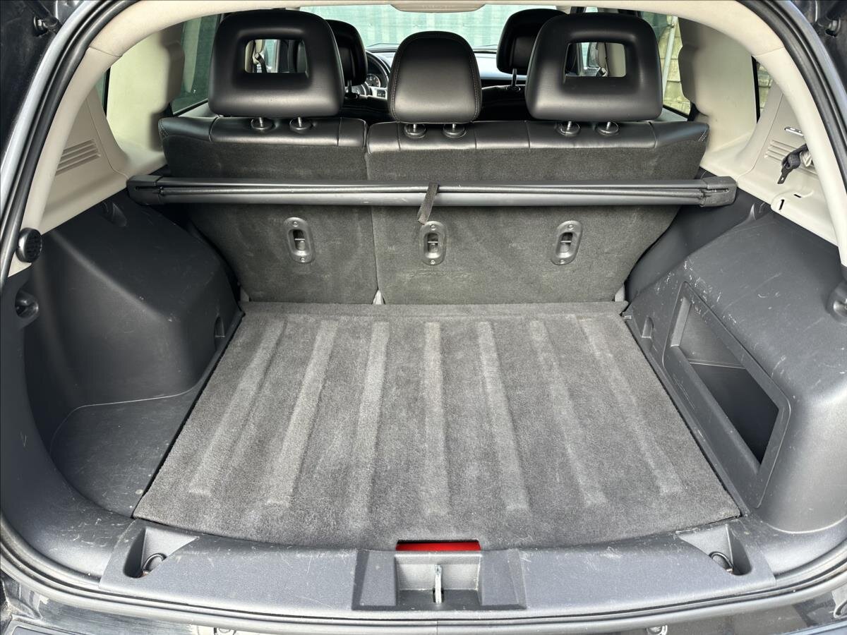 Jeep Compass SUV / Terénní 2,1 l 120 kw