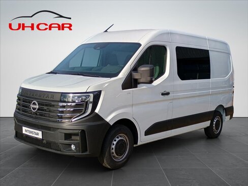 Nissan Interstar