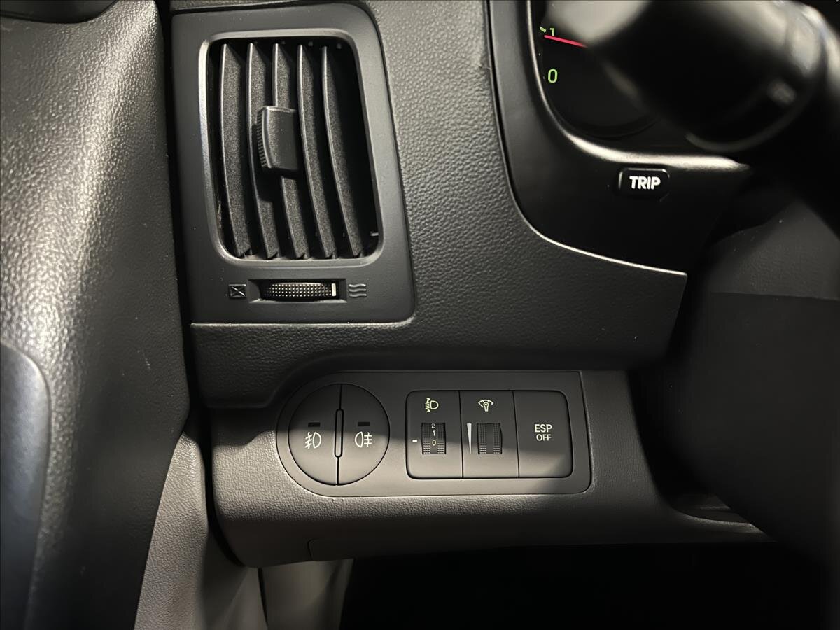 Hyundai H 1 MPV 2,5 l 125 kw