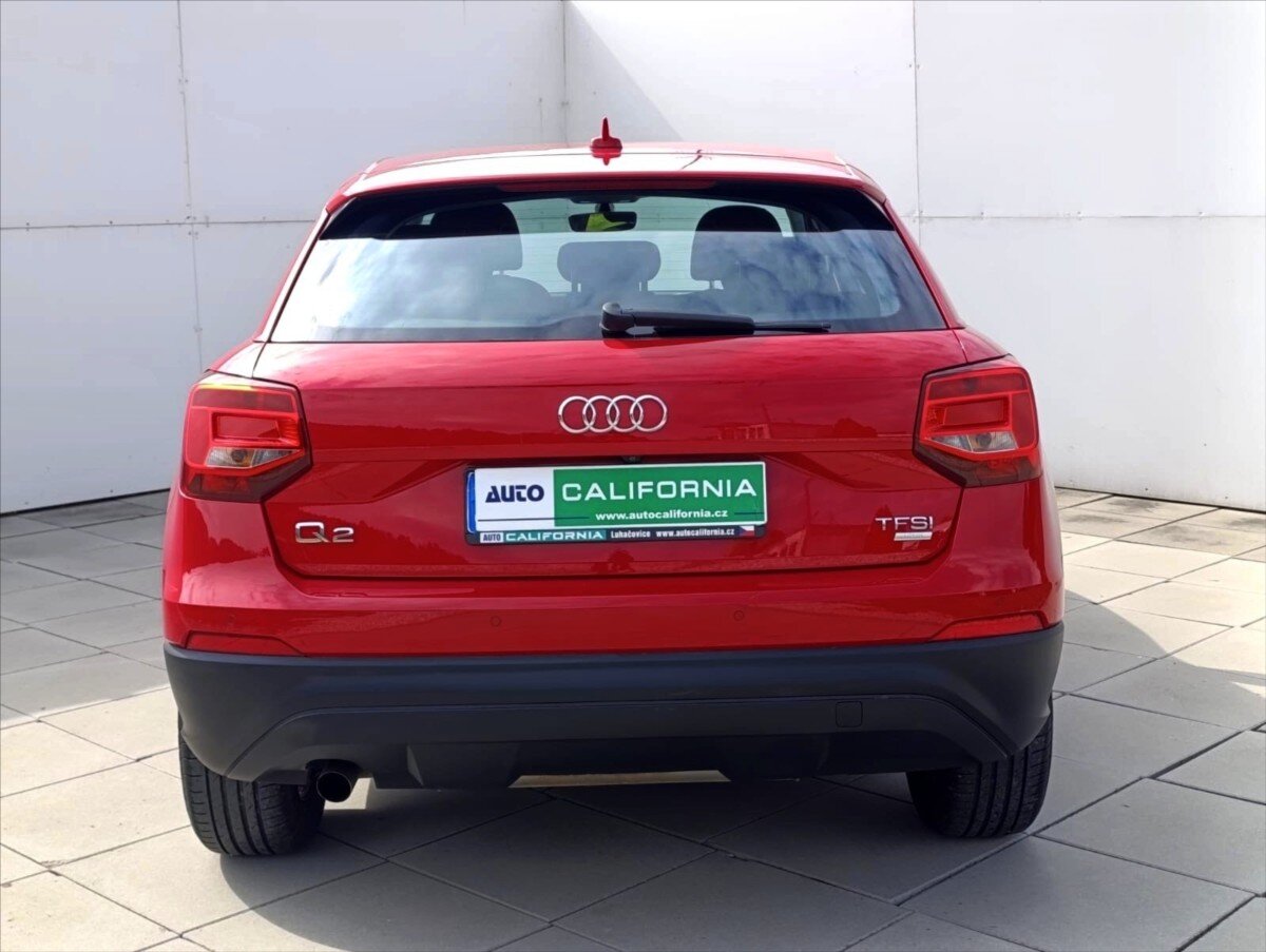 Audi Q2 SUV / Terénní 999,0 85 kw