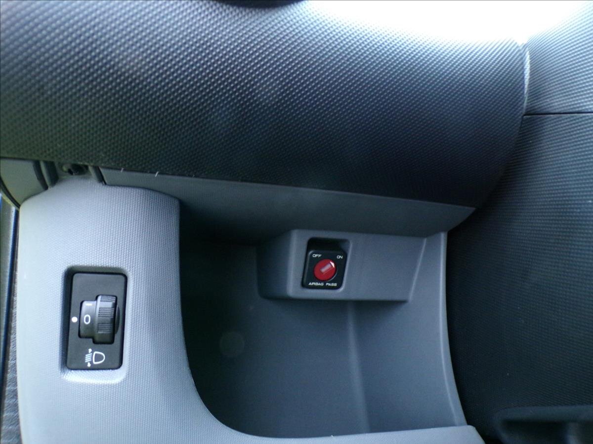 Citroën C1 Hatchback 998,0 50 kw