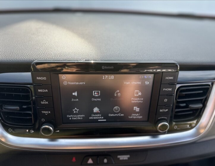 KIA Stonic SUV / Terénní 1,6 l 81 kw