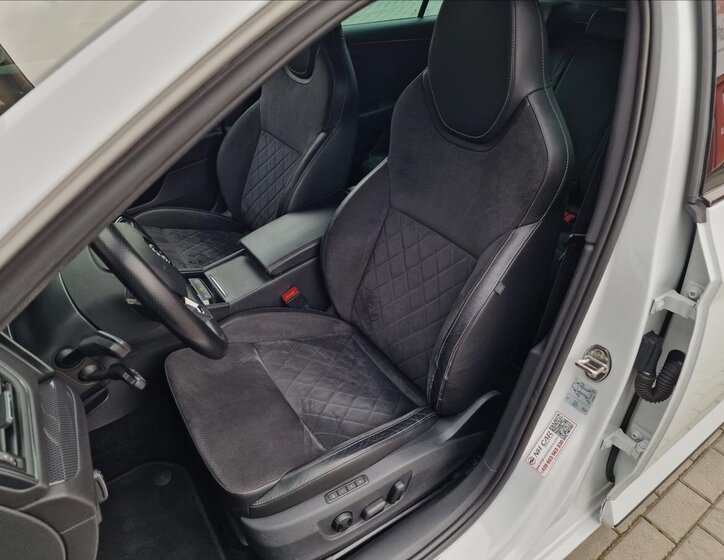 Škoda Superb Kombi 2,0 l 110 kw