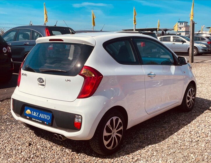 KIA Picanto Hatchback 998,0 51 kw