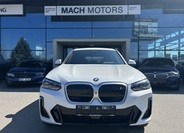 BMW iX3 4