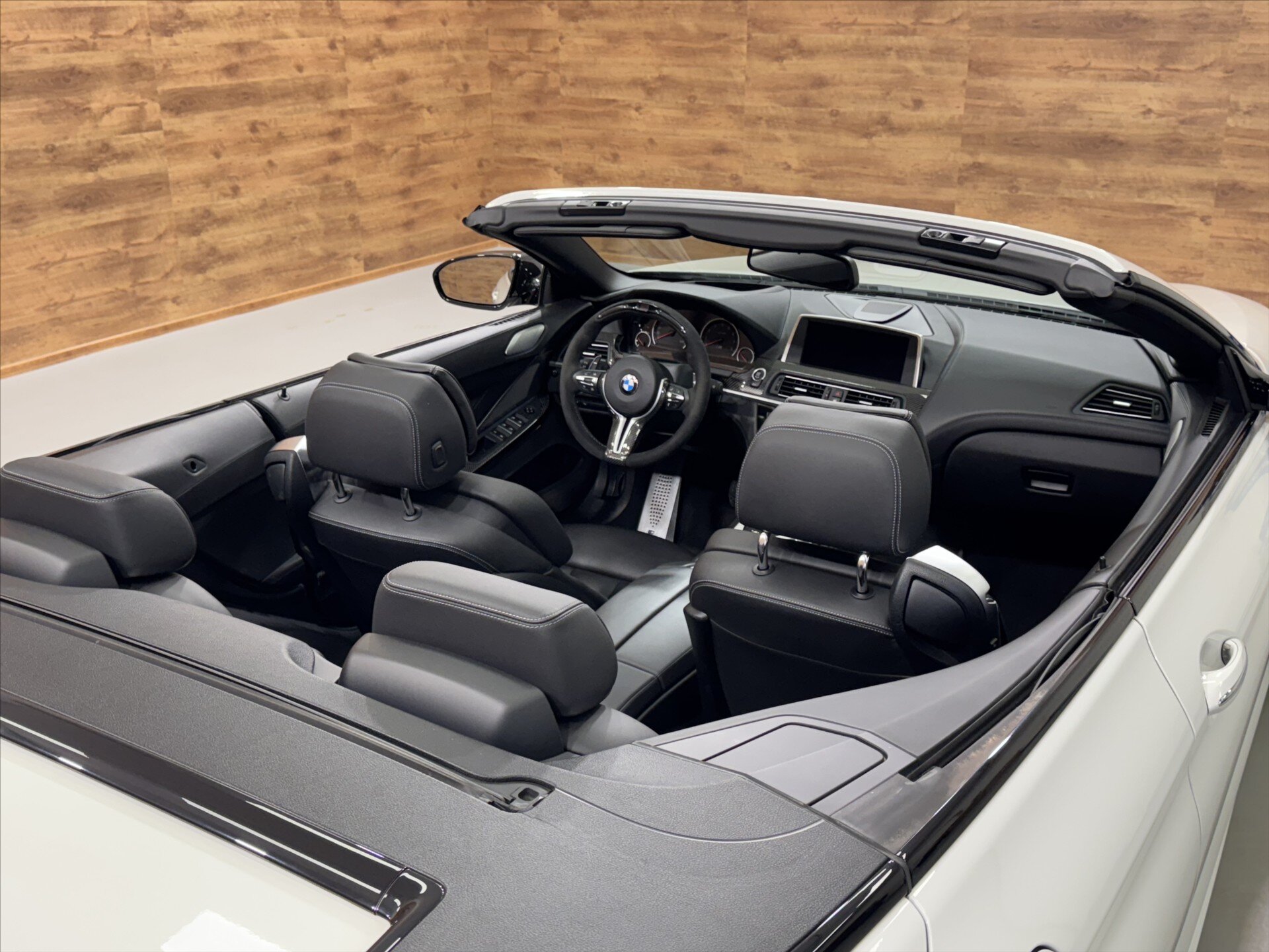 BMW M6 Kabriolet 4,4 l 412 kw