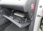 Peugeot 308 Hatchback 1,6 l 66 kw