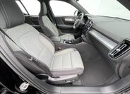 Volvo XC40 SUV 2,0 l 145 kw