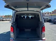 Volkswagen Caravelle 26