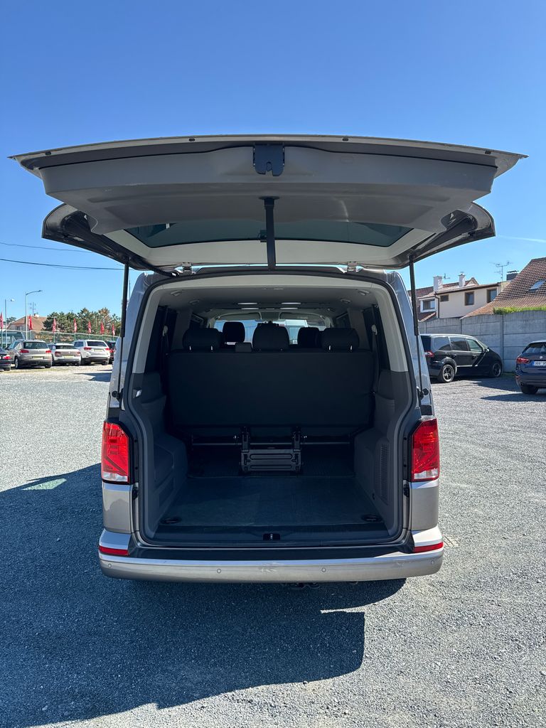 Volkswagen Caravelle