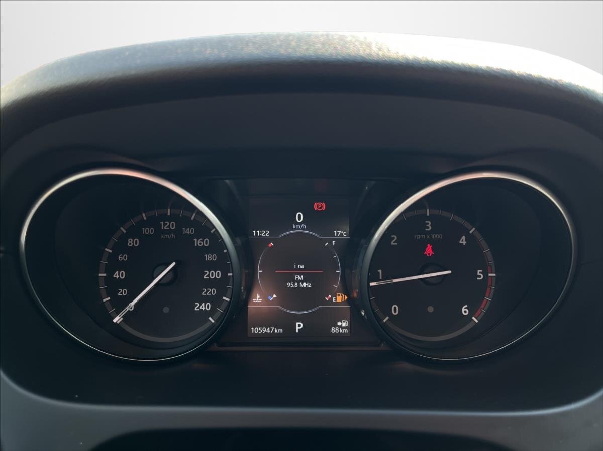 Land Rover Discovery Sport SUV / Terénní 2,0 l 110 kw