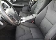 Volvo XC60 Kombi 2,4 l 136 kw