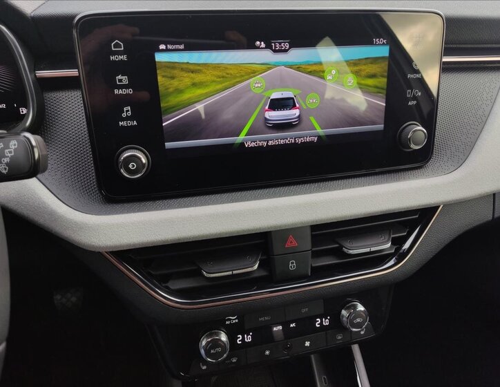 Škoda Scala Hatchback 999,0 85 kw