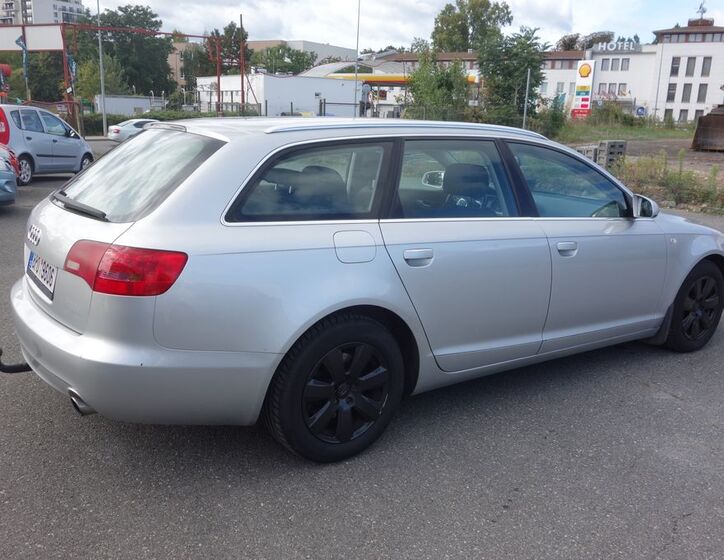Audi A6 11