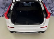 Volvo XC60 SUV / Terénní 2,0 l 288 kw