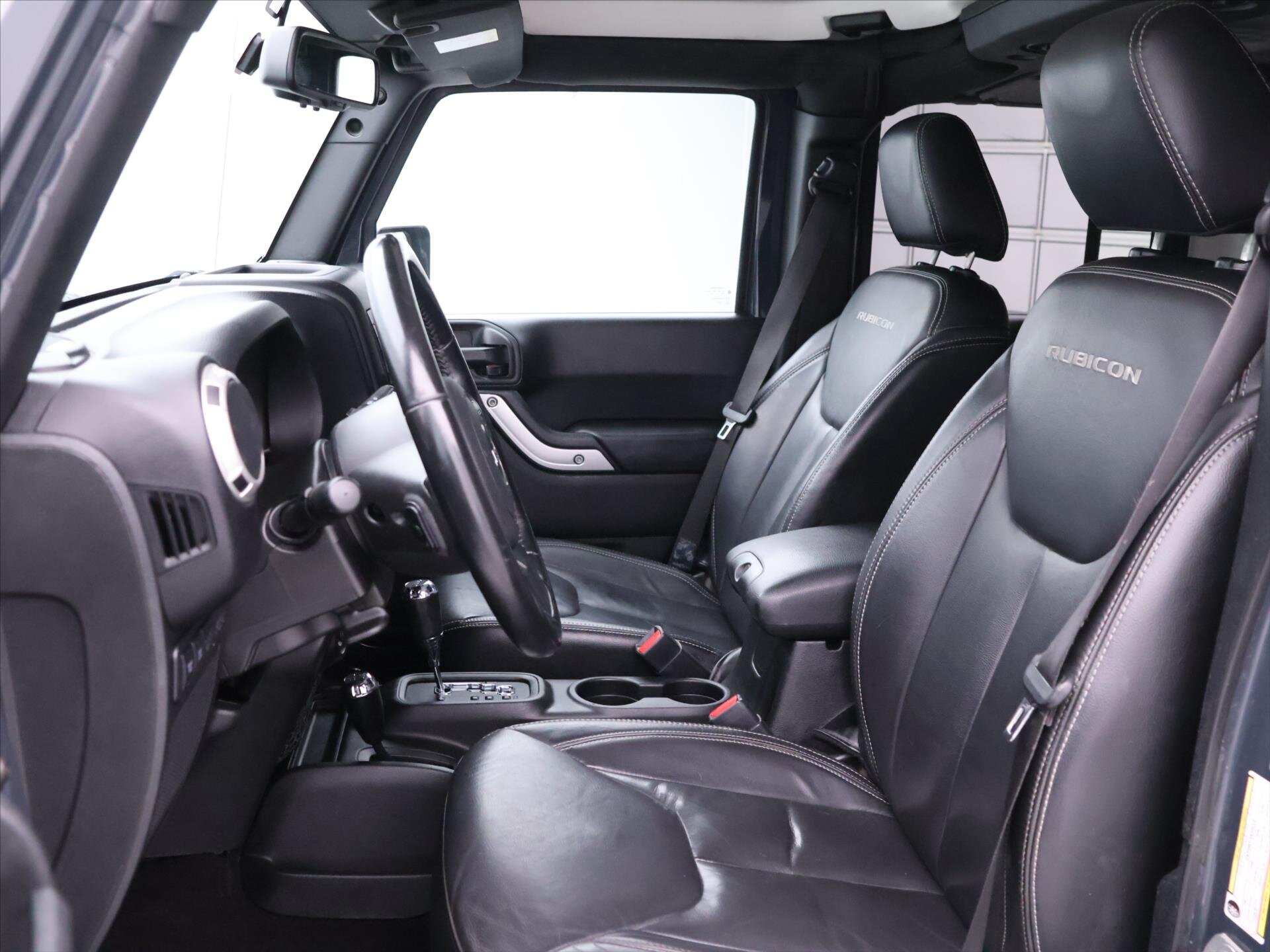 Jeep Wrangler SUV / Terénní 2,8 l 147 kw