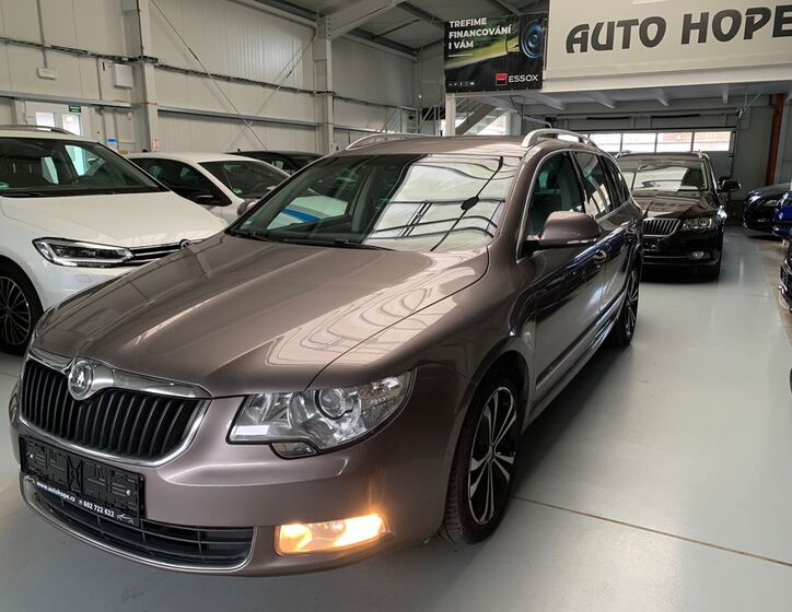 Škoda Superb 3