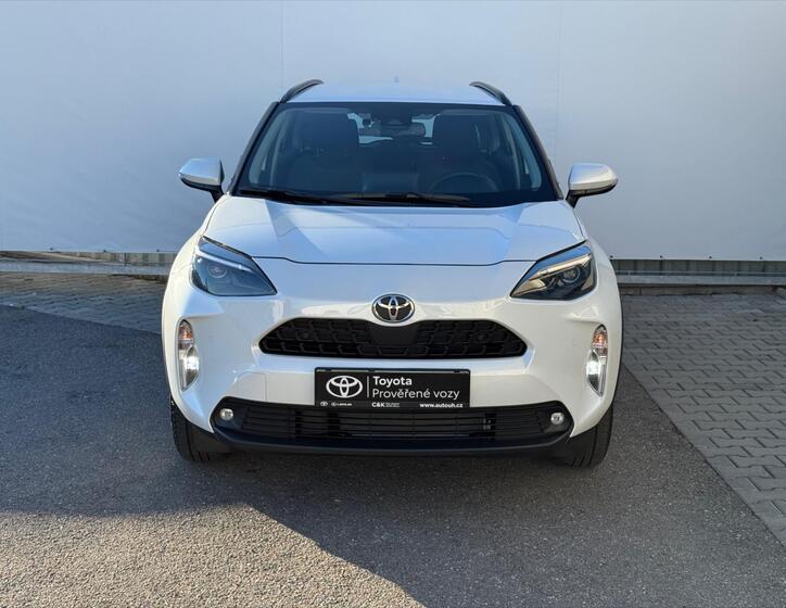 Toyota Yaris Cross 2