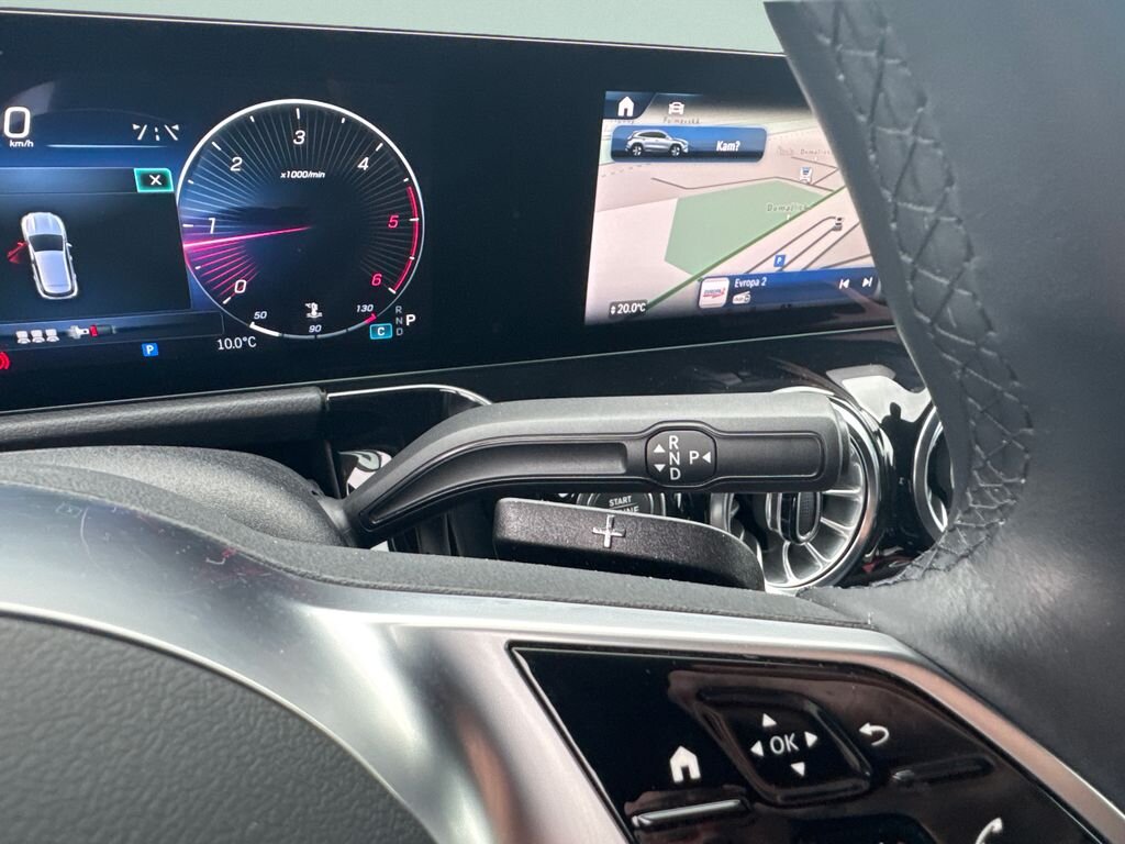 Mercedes-Benz GLA SUV / Terénní 2,0 l 110 kw