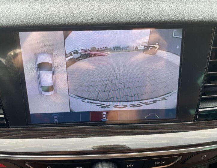 Opel Insignia Liftback 2,0 l 154 kw