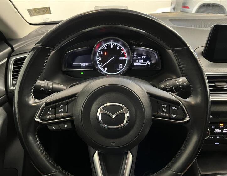 Mazda 3 15