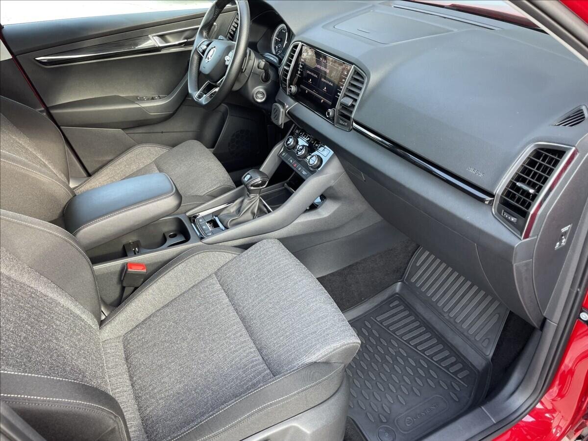 Škoda Karoq SUV / Terénní 2,0 l 110 kw