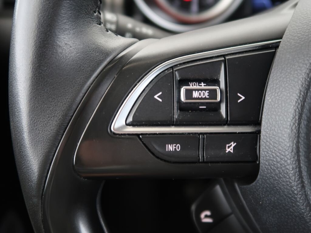 Suzuki Swift Hatchback 1,2 l 61 kw