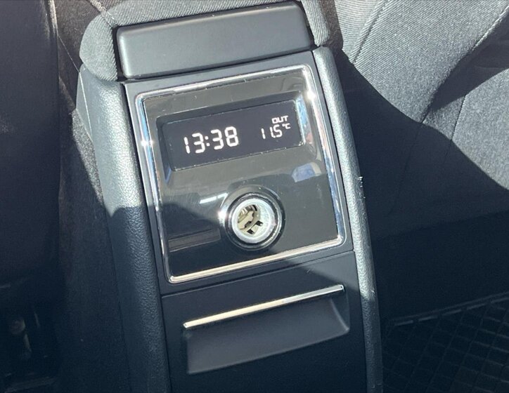 Škoda Superb Kombi 2,0 l 103 kw