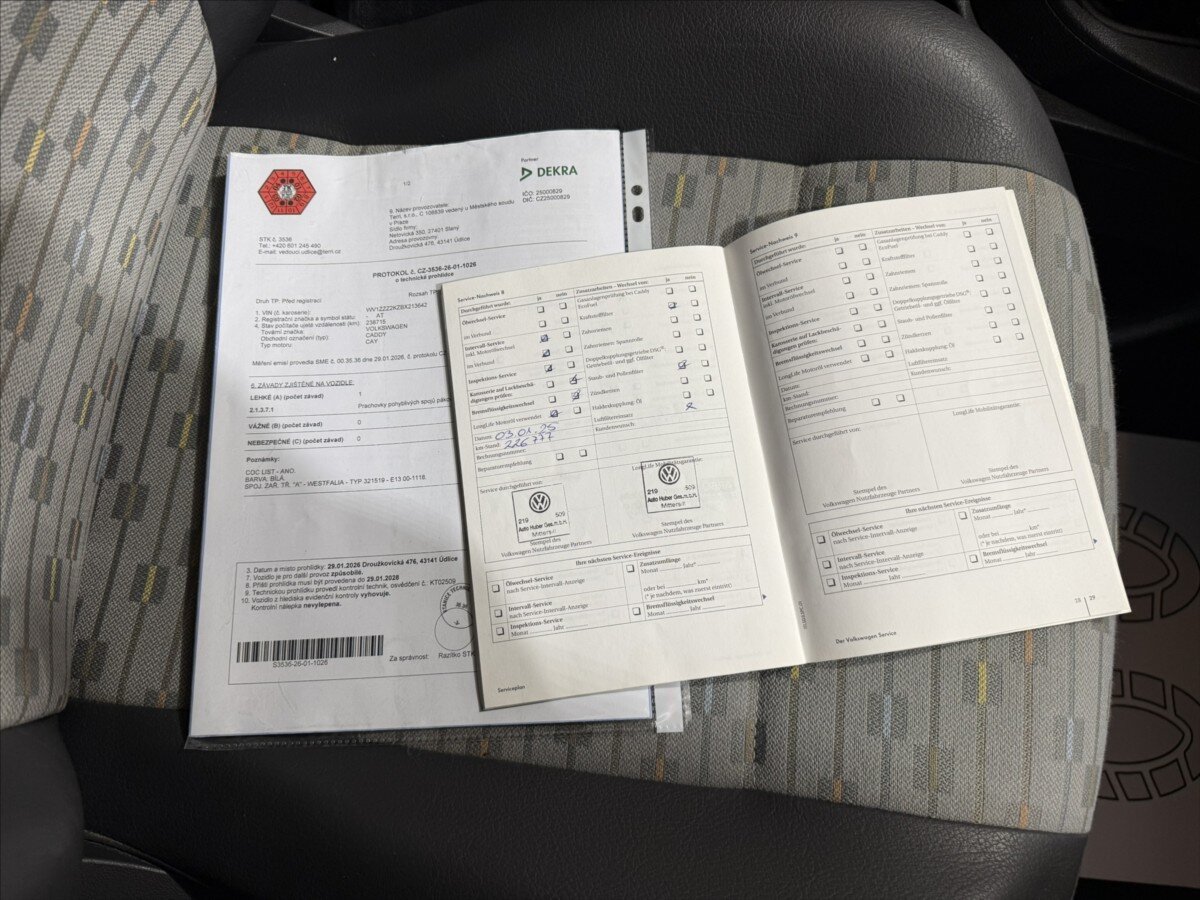 Volkswagen Caddy Skříň 1,6 l 75 kw