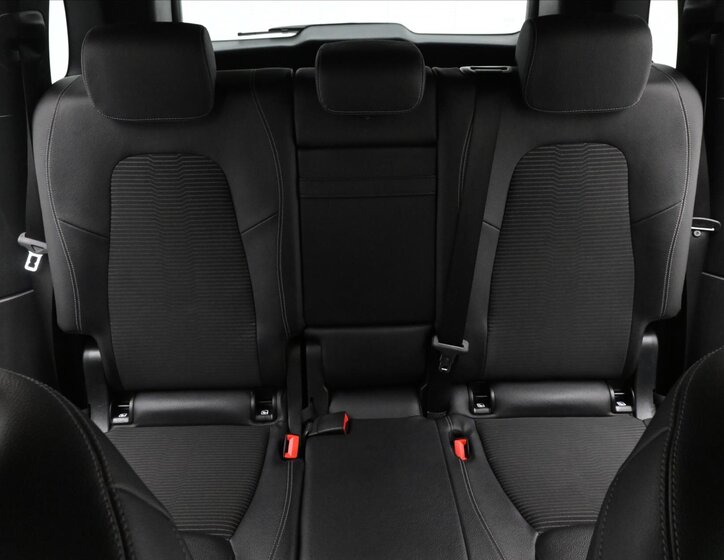 Mercedes-Benz GLB SUV 2,0 l 140 kw