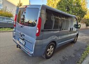 Opel Vivaro Kombi 2,5 l 107 kw