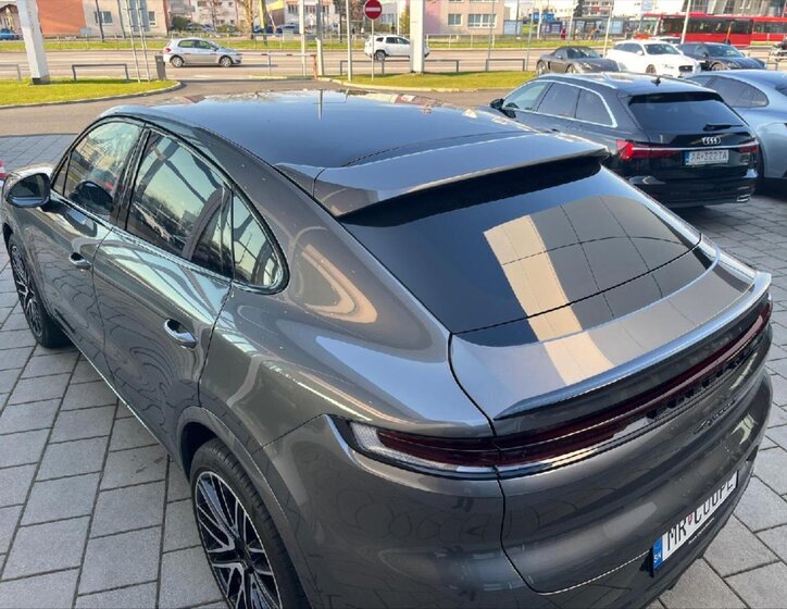 Porsche Cayenne Kupé 4,0 l 349 kw