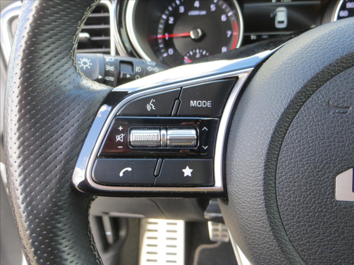 KIA ProCeed Kombi 1,5 l 117 kw