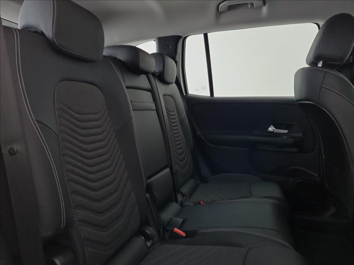 Mercedes-Benz GLB SUV 2,0 l 140 kw