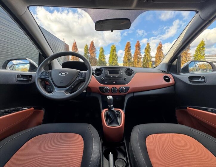 Hyundai i10 Hatchback 998,0 48 kw