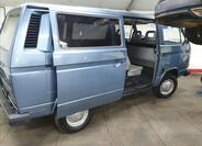 Volkswagen Caravelle 12