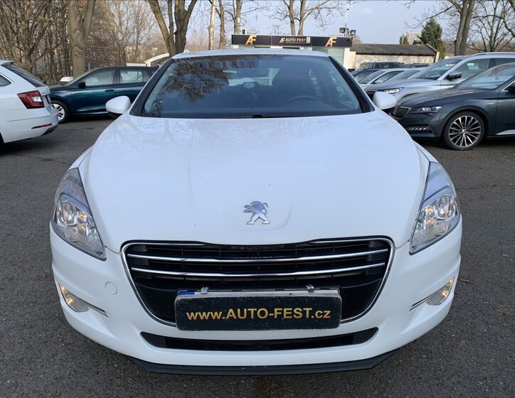 Peugeot 508 Sedan / Limuzína 2,0 l 120 kw