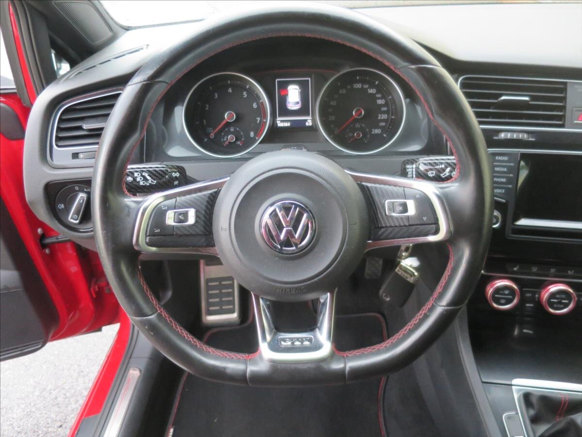 Volkswagen Golf Hatchback 2,0 l 162 kw