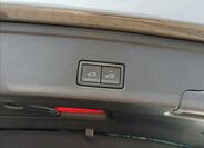 Volkswagen Touareg 8