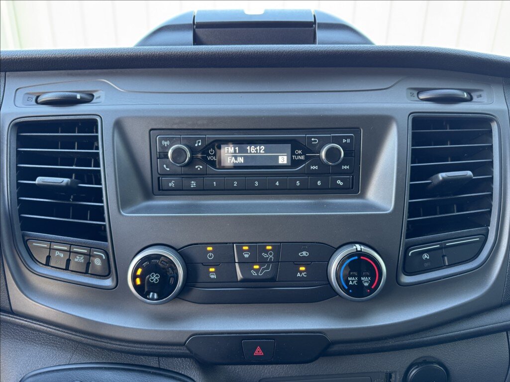 Ford Transit Custom Skříň 2,0 l 77 kw