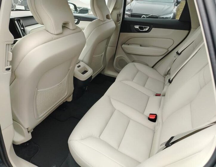 Volvo XC60 SUV 2,0 l 145 kw