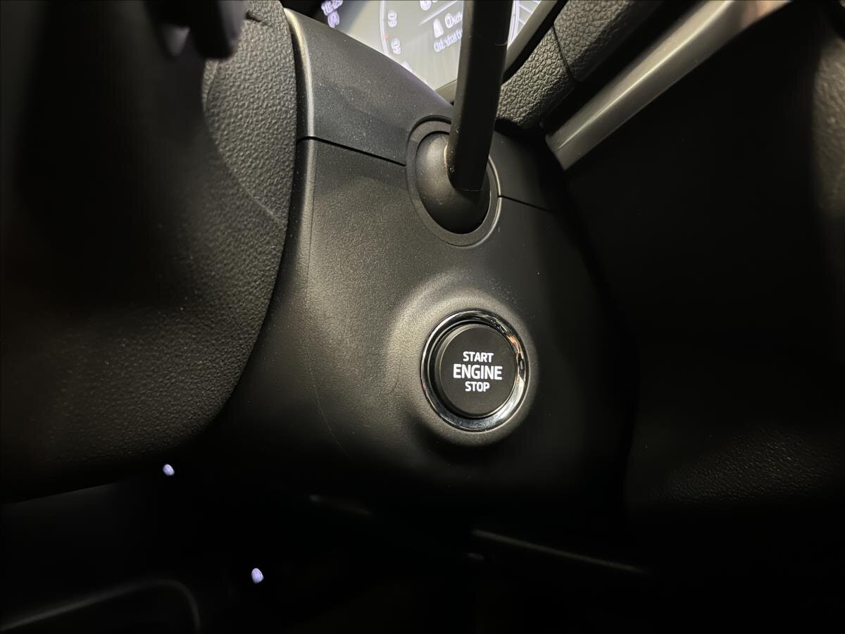 Škoda Karoq SUV / Terénní 1,5 l 110 kw
