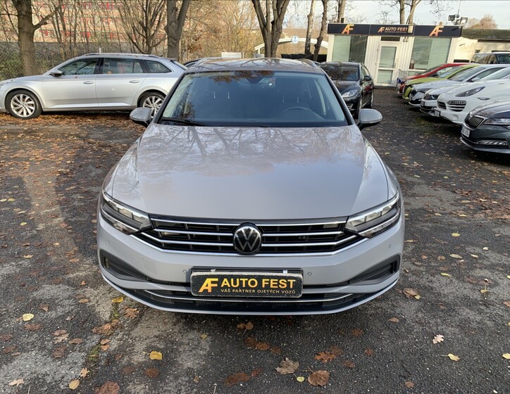 Volkswagen Passat 2