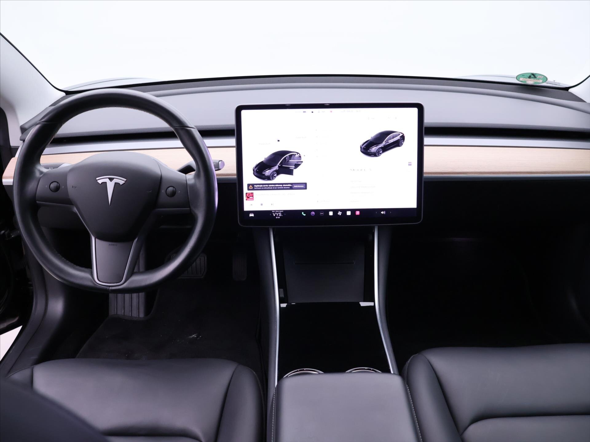 Tesla Model 3 Sedan / Limuzína 0,0 340 kw